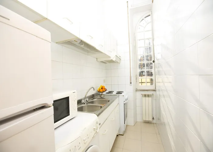 Aparthotel Tassoni 3*