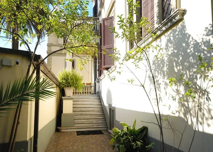 Aparthotel Tassoni 3*