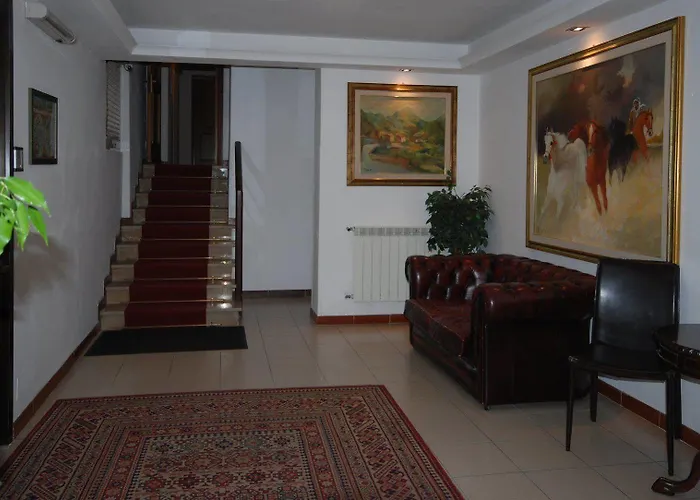 Tassoni Aparthotel