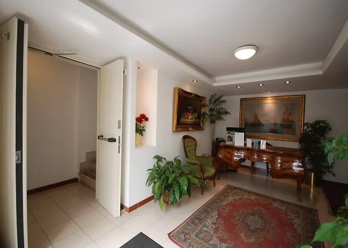 Aparthotel Tassoni