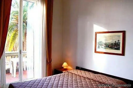 Tassoni 3* Рим